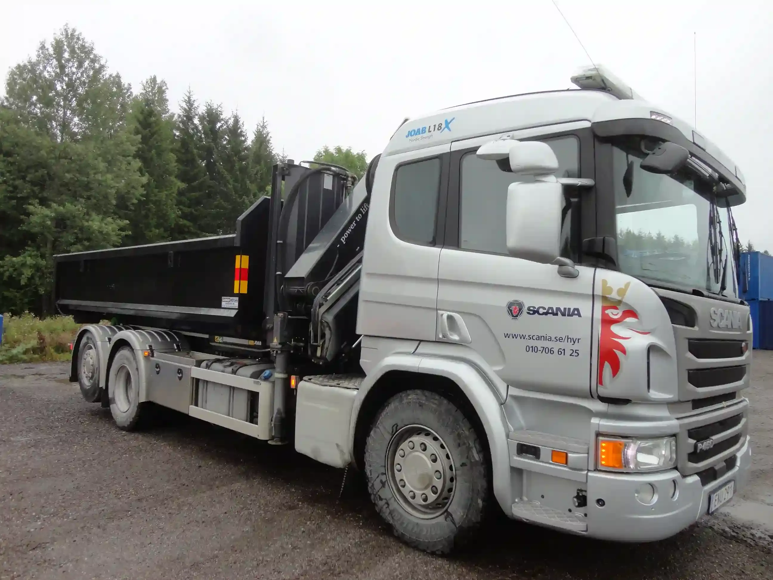 Schaktflak pa ny Scania 003